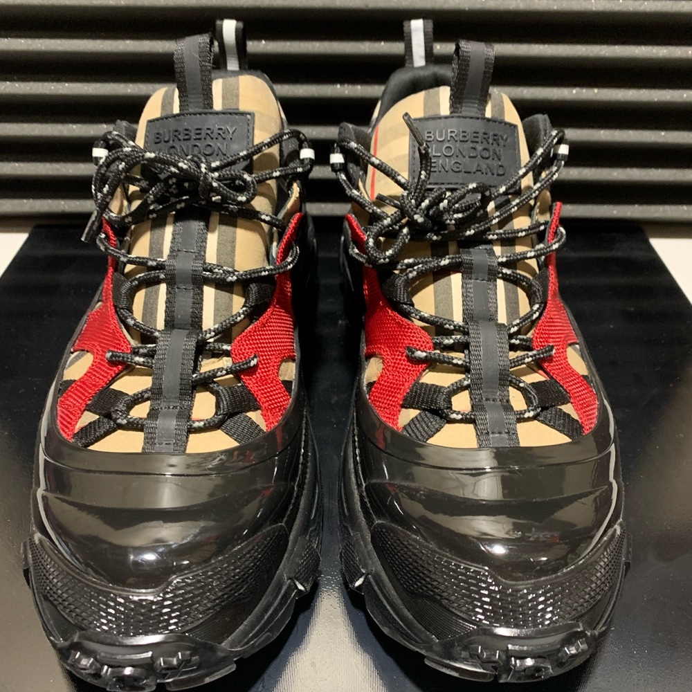 Burberry Arthur Vintage Chunky Sneakers